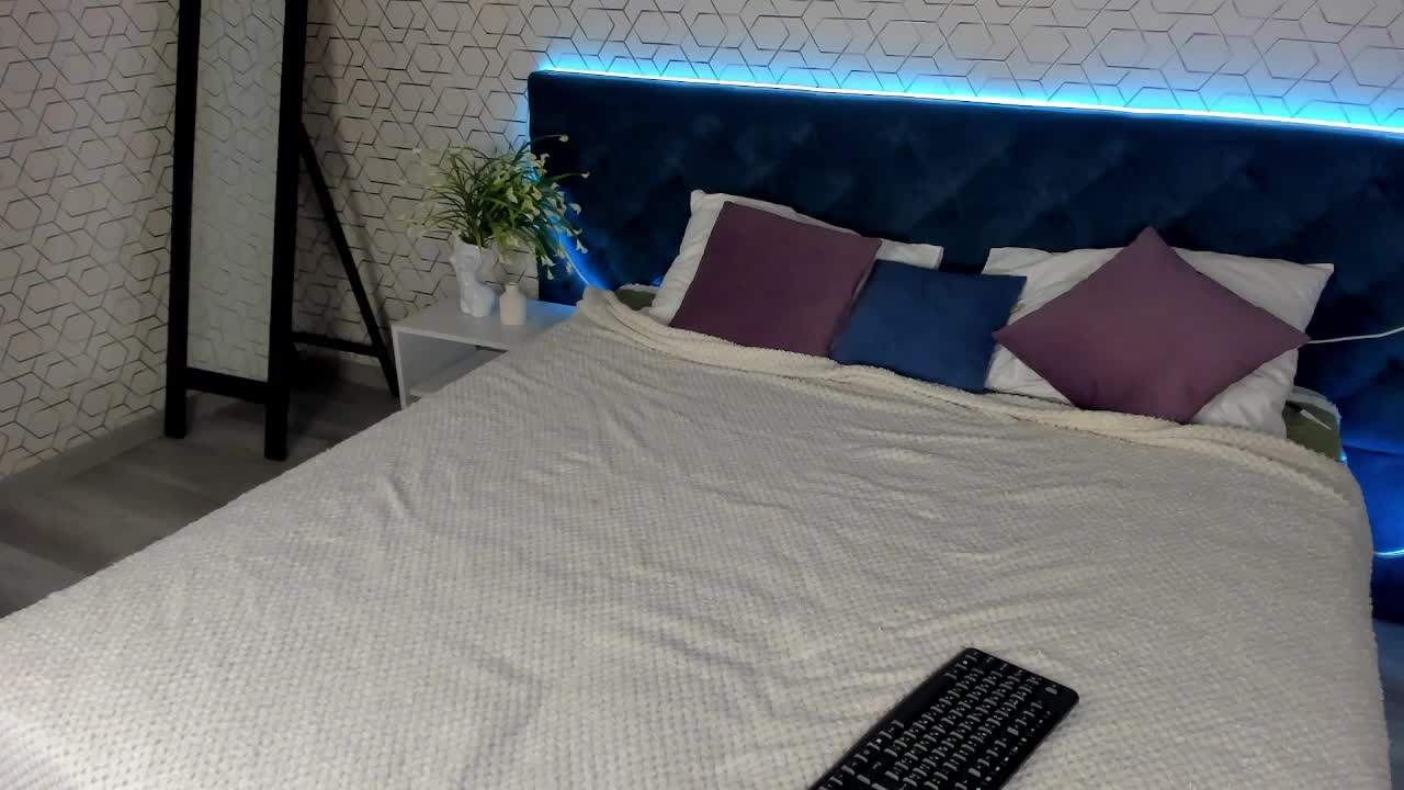 desiree-doll Приват Записи 2026-02-12