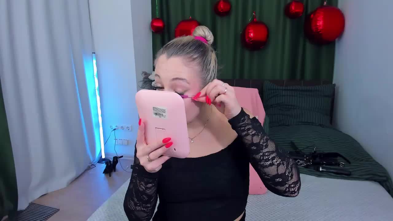 LaurenMorry Приват Записи 2026-02-13