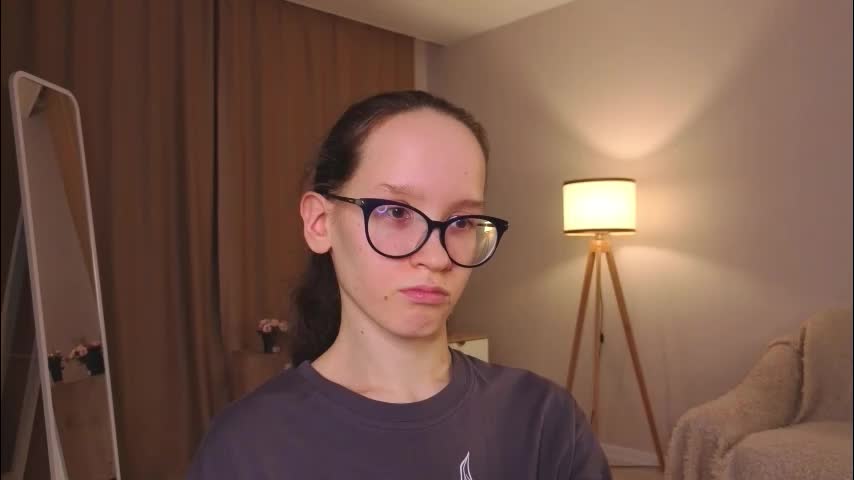 lynettebails Приват Записи 2026-02-15