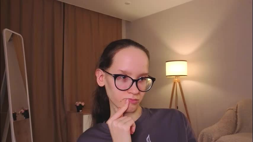 lynettebails Приват Записи 2026-02-15