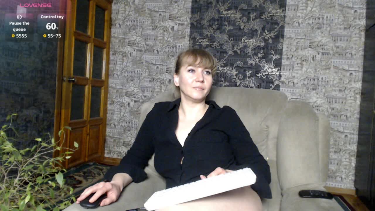 mandyfoxxx Приват Записи 2026-02-16