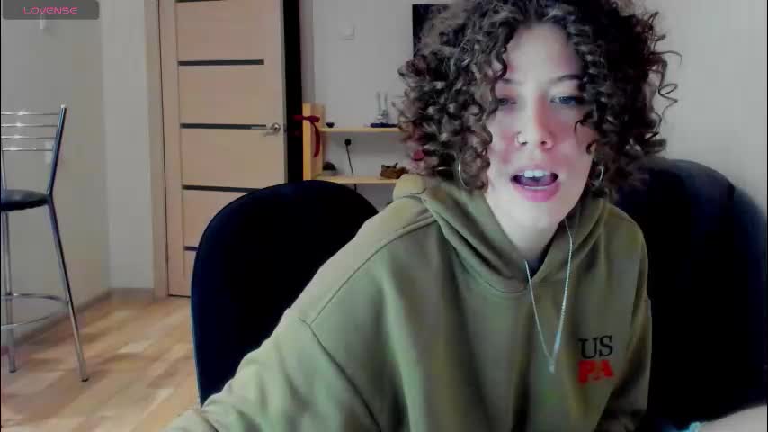 oops_britney Приват Записи 2026-02-16