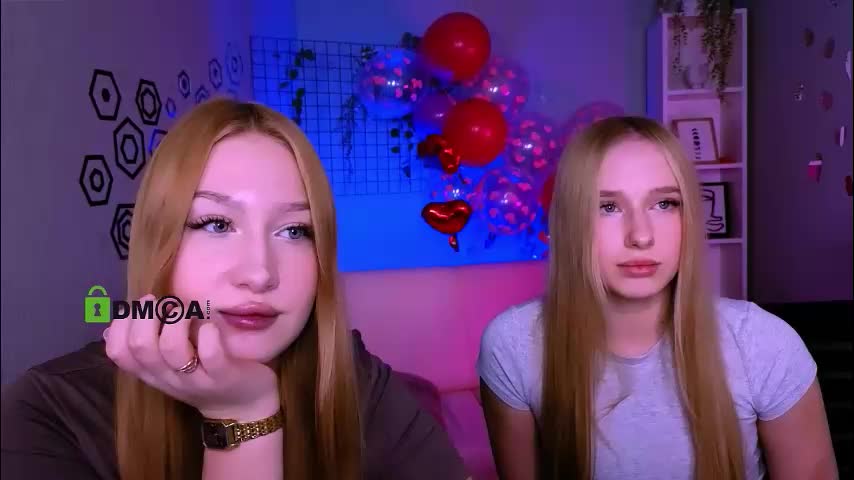 playful_sophie Приват Записи 2026-02-17