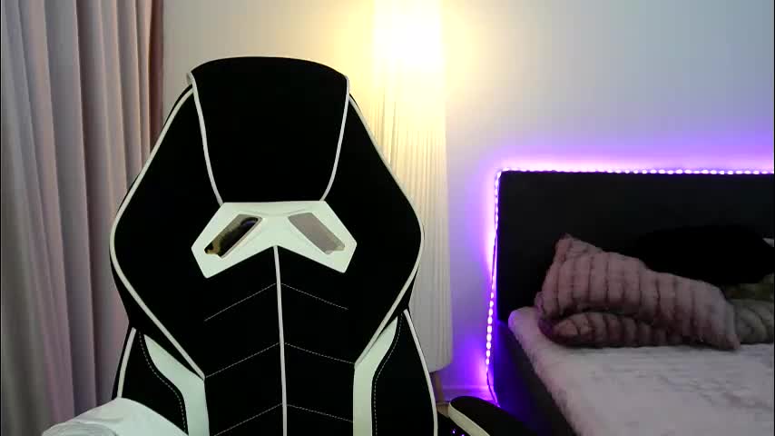 tweety_twist Приват Записи 2026-02-17