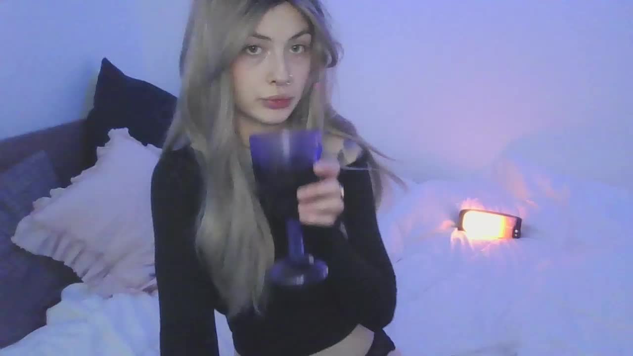 EmilyFlowers Приват Записи 2026-02-17