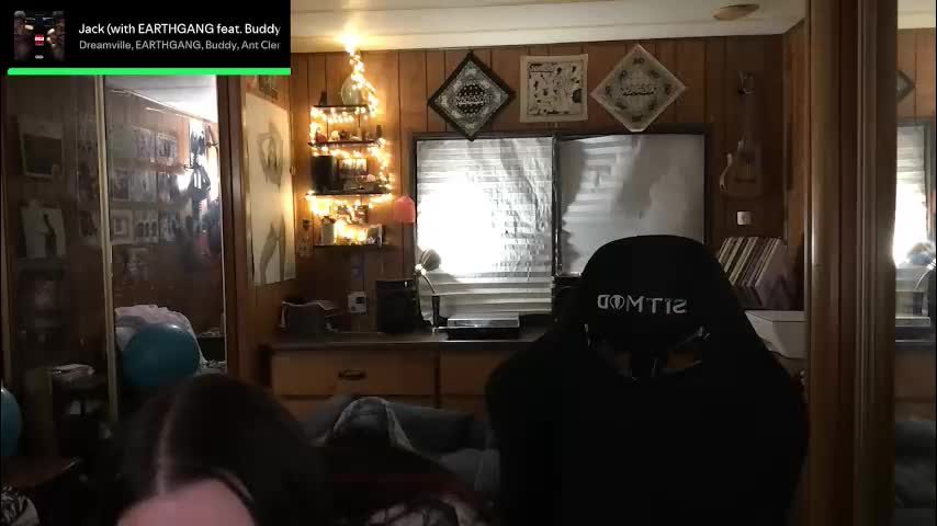 incognitoqueen Приват Записи 2026-02-18