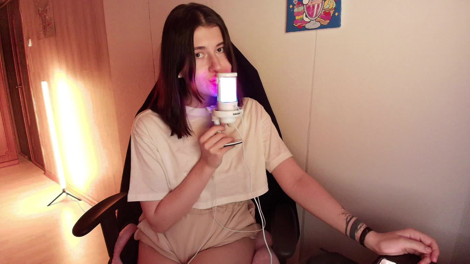 KristinaScott Приват Записи 2026-02-19