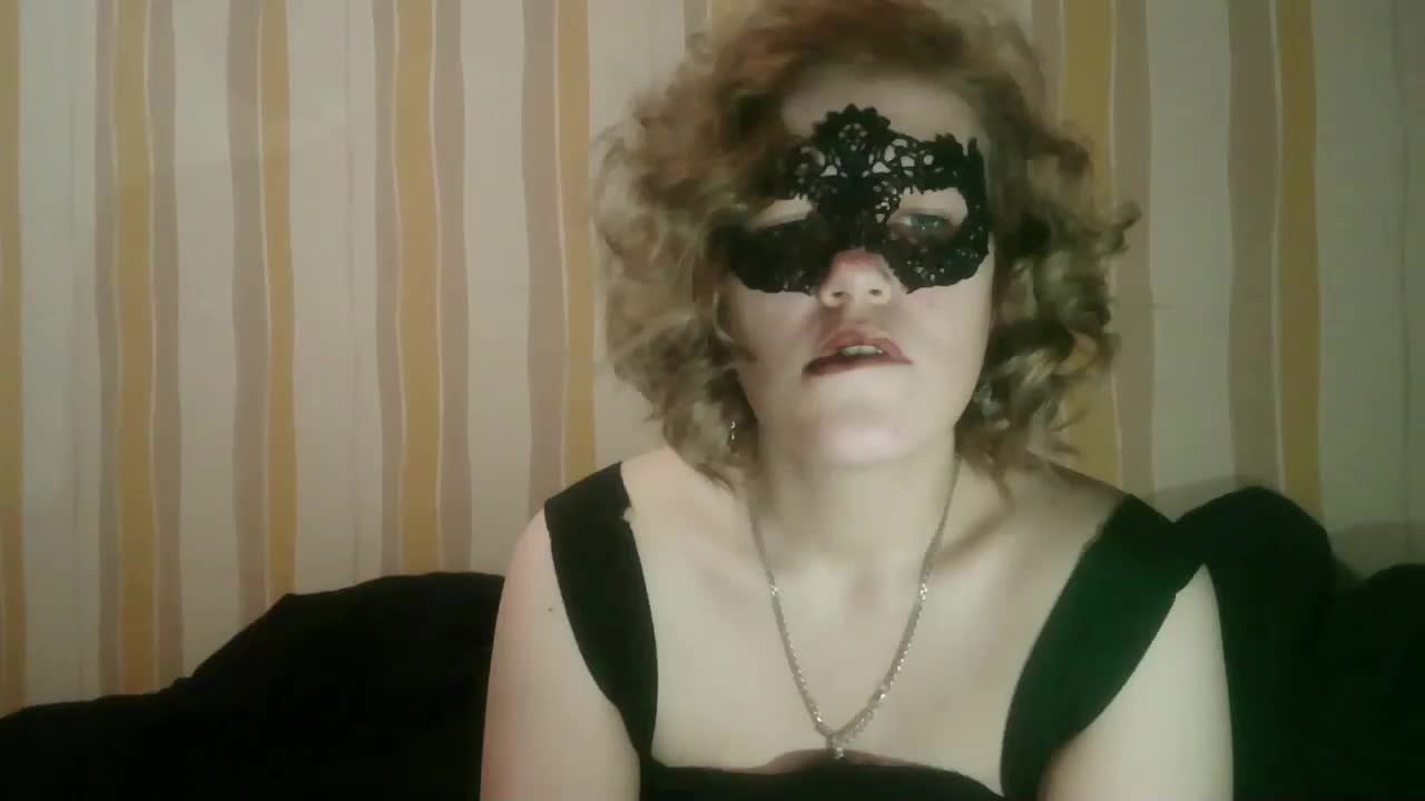 Sarah-Jane Приват Записи 2026-02-19