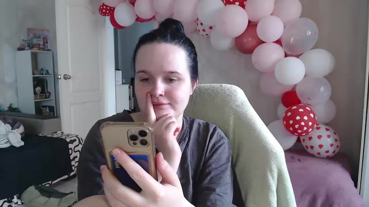 Lizzi-Peach Приват Записи 2026-02-20