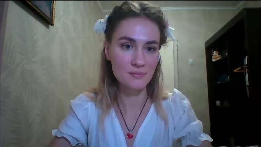 maybellebombich Приват Записи 2026-02-22