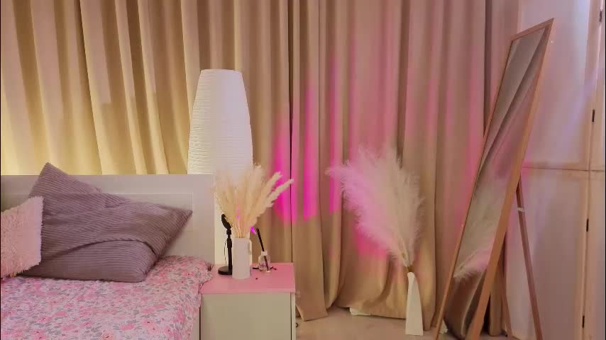 avrillemell Приват Записи 2026-02-24