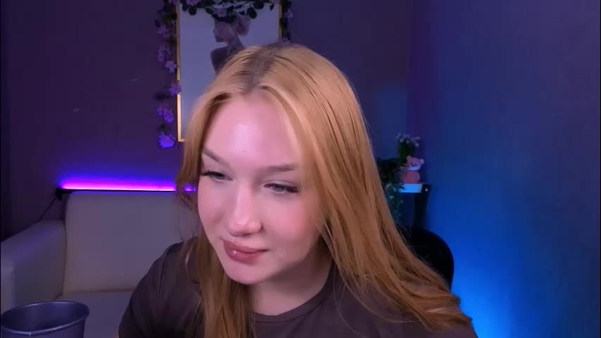 playful_sophie Приват Записи 2026-02-24