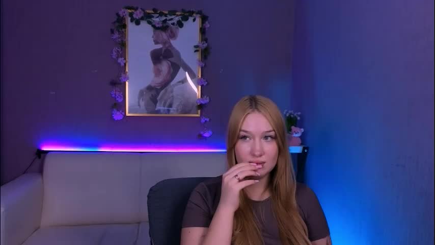 playful_sophie Приват Записи 2026-02-24