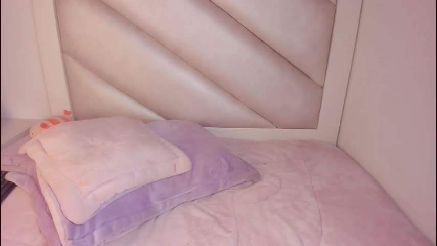 jadeestudios Приват Записи 2026-02-25