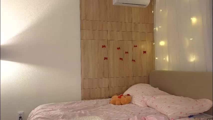 twinklefluff Приват Записи 2026-02-28