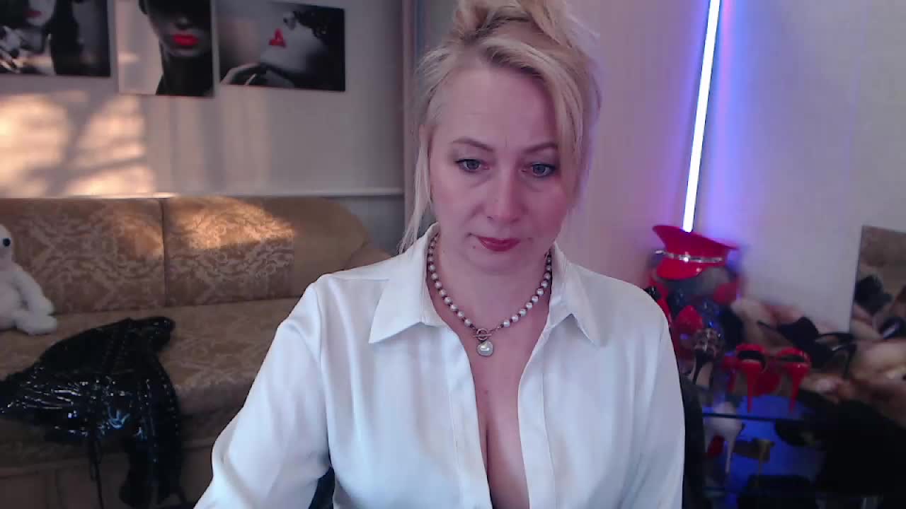 MistressMilfa Приват Записи 2026-02-28