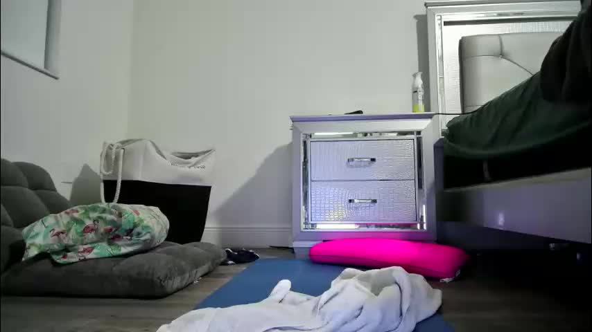 luckycleo Приват Записи 2026-03-01