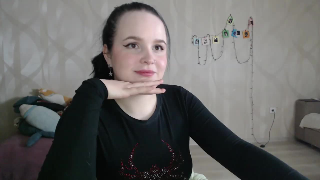 Lizzi-Peach Приват Записи 2026-03-07