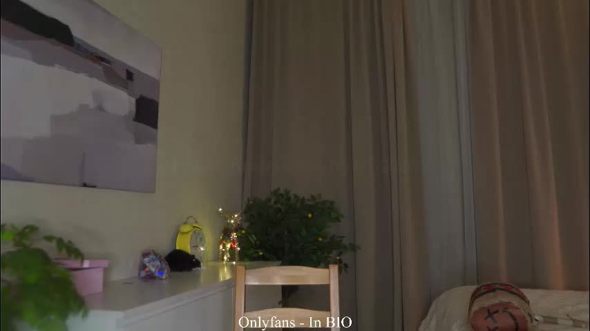 falinecrosthwaite Приват Записи 2026-03-07