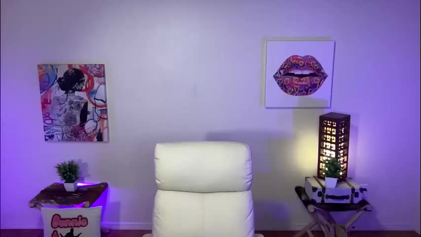 bunnieandthedude Приват Записи 2026-03-10