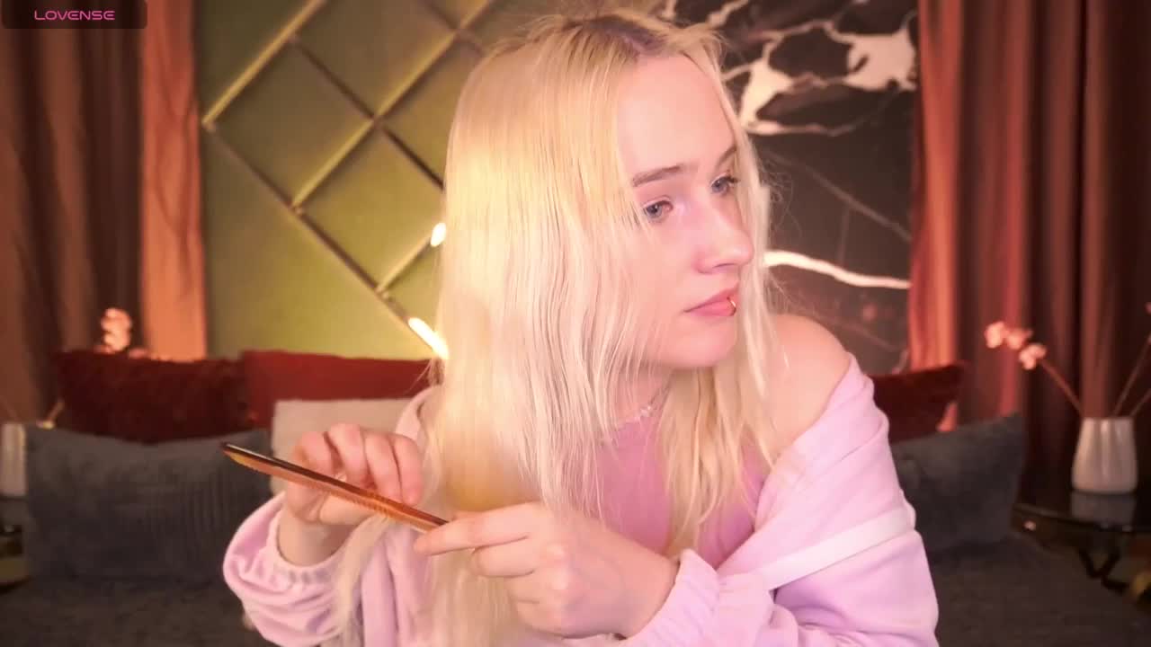 LilElfie Приват Записи 2026-03-11