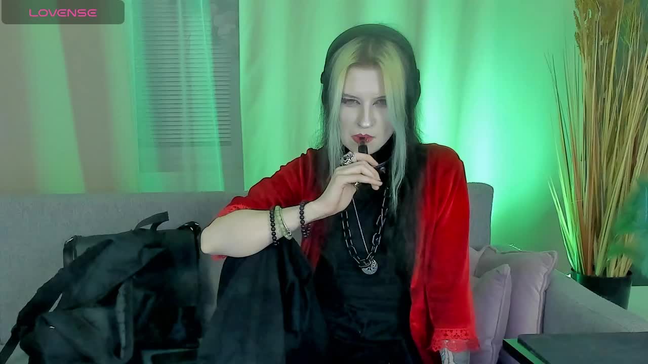 ToxicKittyy Приват Записи 2026-03-12