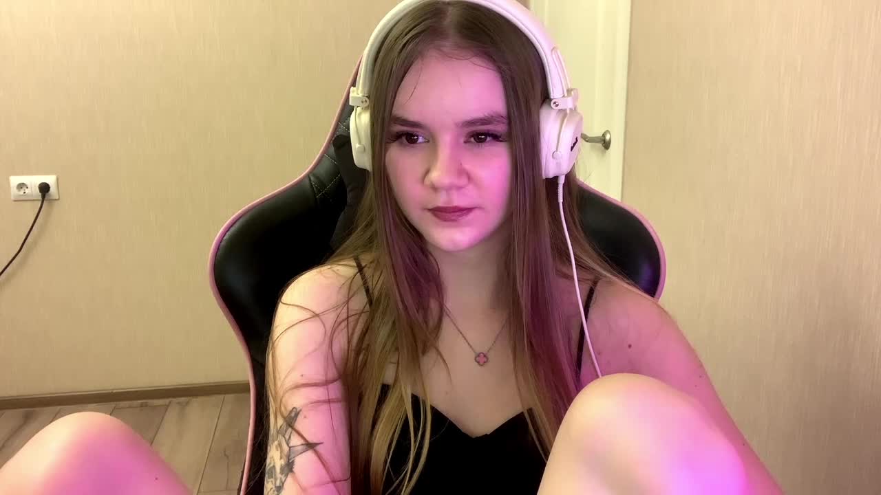 AgnesShyy Приват Записи 2026-03-13