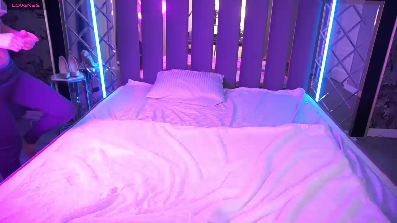 LunaLicks Приват Записи 2026-03-13