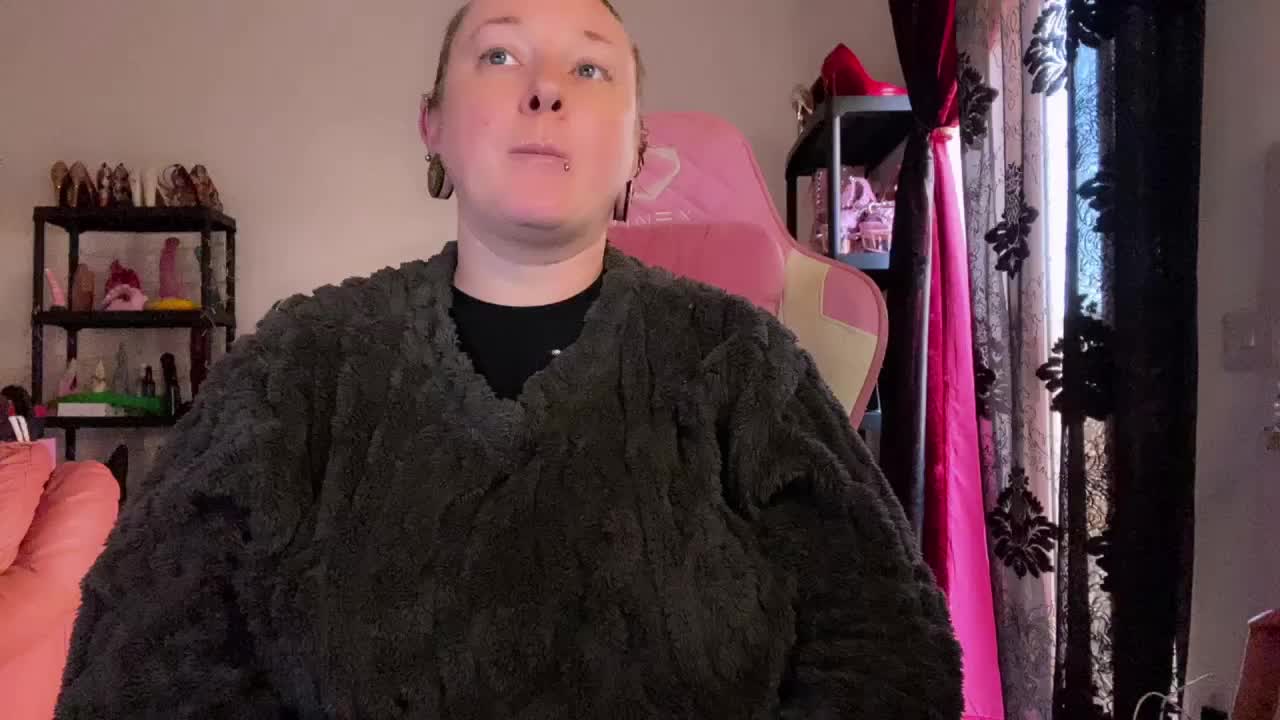 NylonQueen Приват Записи 2026-03-13