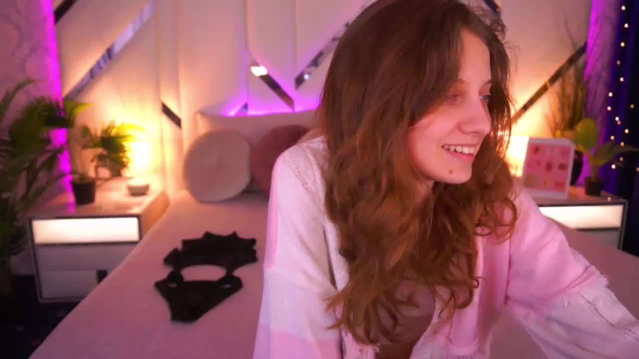 CuteeFoxy Приват Записи 2026-03-13