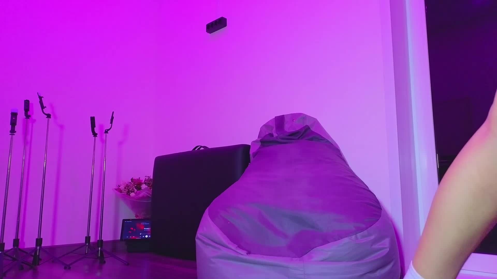 misss-vikki Приват Записи 2026-03-14