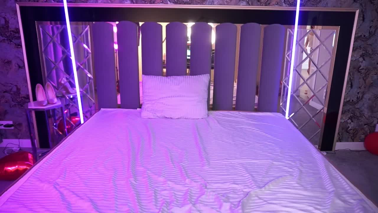 SnowWhiteee Приват Записи 2026-03-14