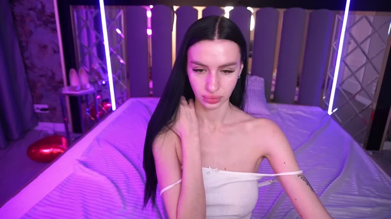 SnowWhiteee Приват Записи 2026-03-14