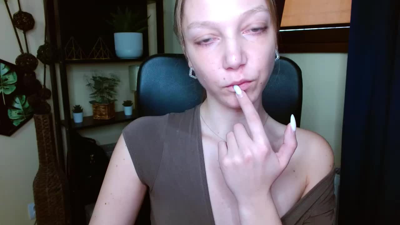 EmillyExtasy Приват Записи 2026-03-16