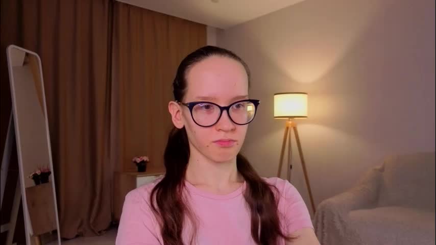 lynettebails Приват Записи 2026-03-16