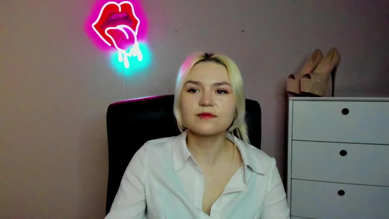SweetLilyxo Приват Записи 2026-03-16