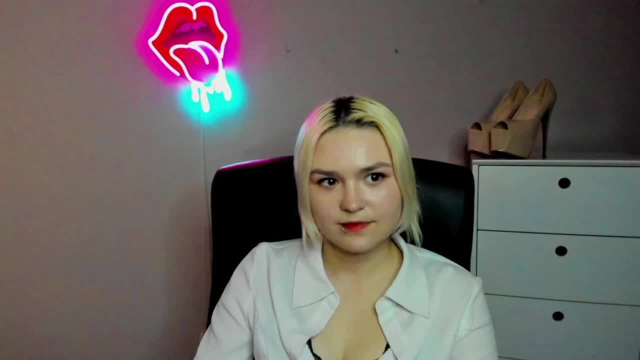 SweetLilyxo Приват Записи 2026-03-16