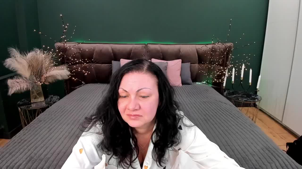 IrissMoon Приват Записи 2026-03-17