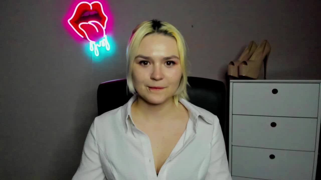 SweetLilyxo Приват Записи 2026-03-17