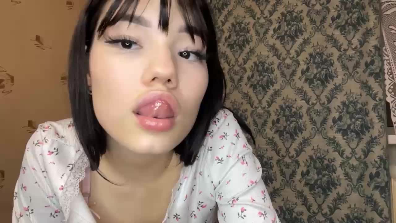 GennyVowels Приват Записи 2026-03-17