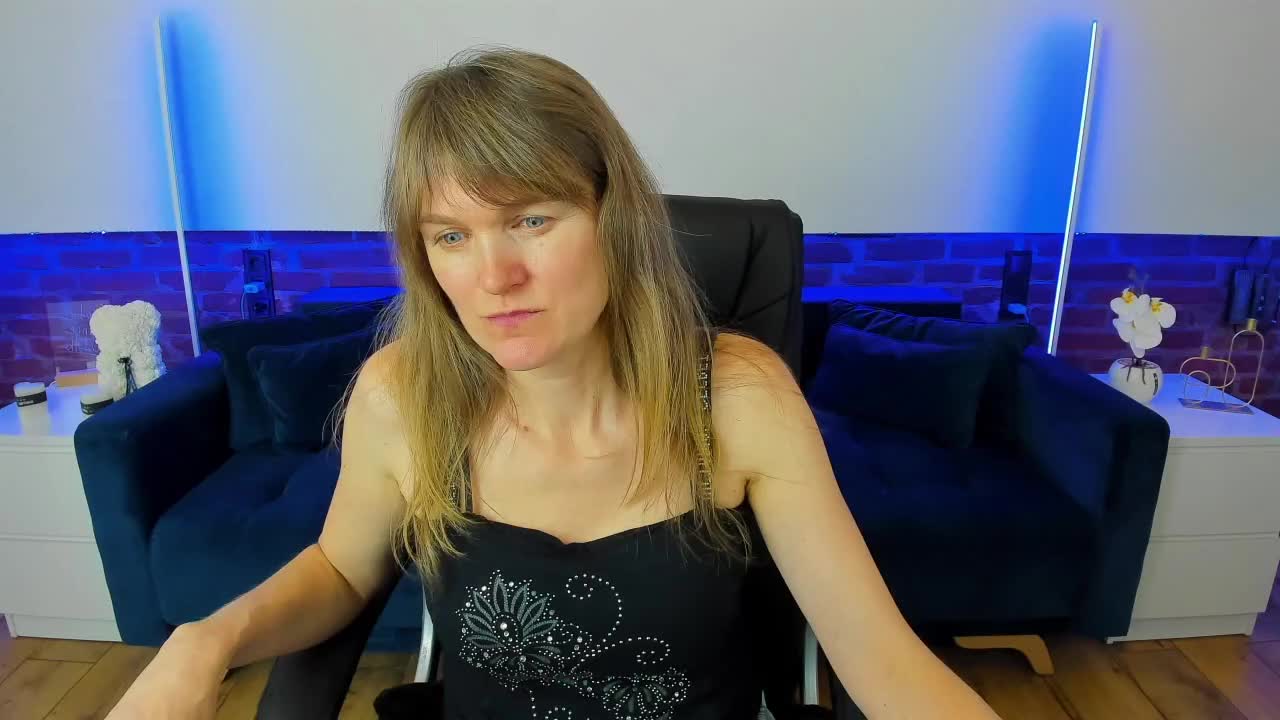 Annabel-xxx Приват Записи 2026-03-17