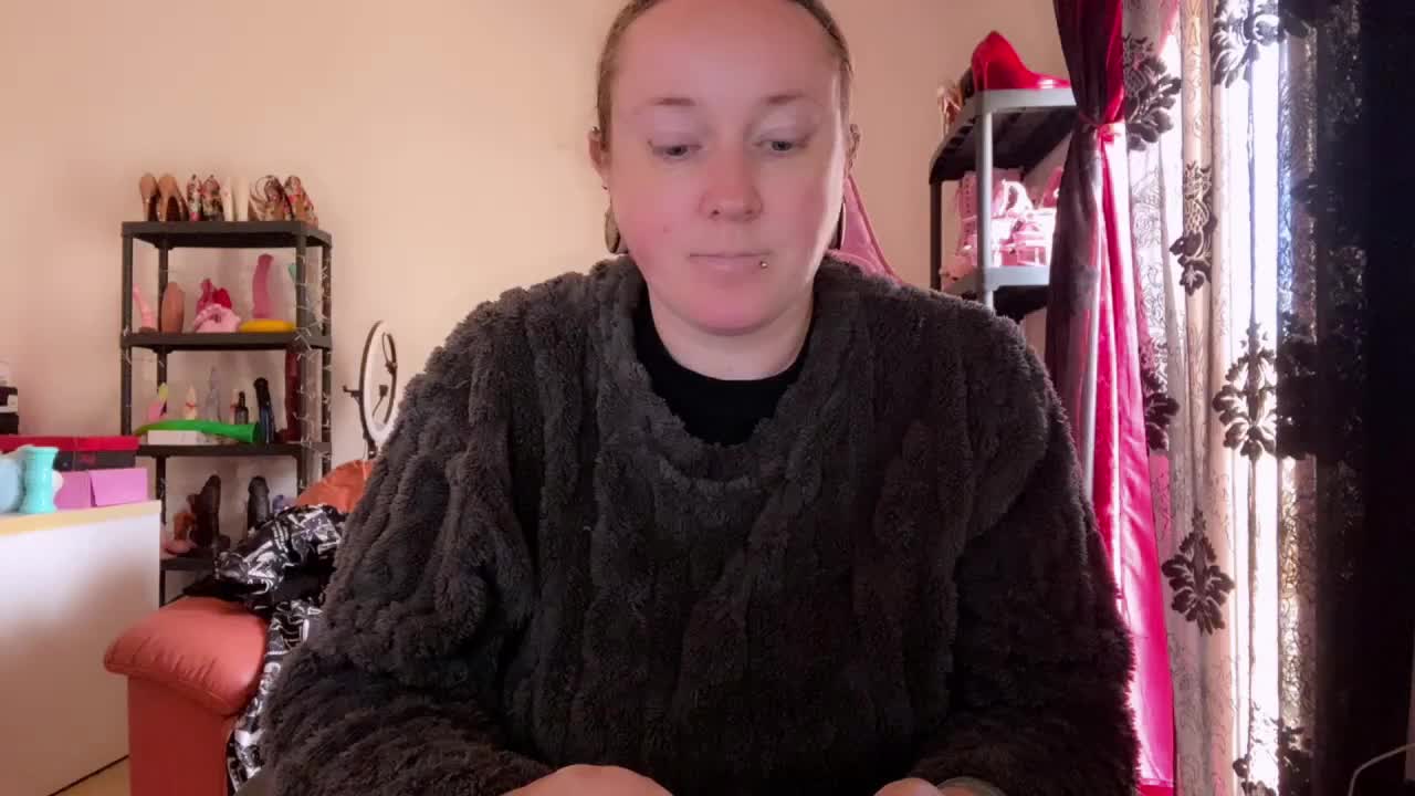 NylonQueen Приват Записи 2026-03-17