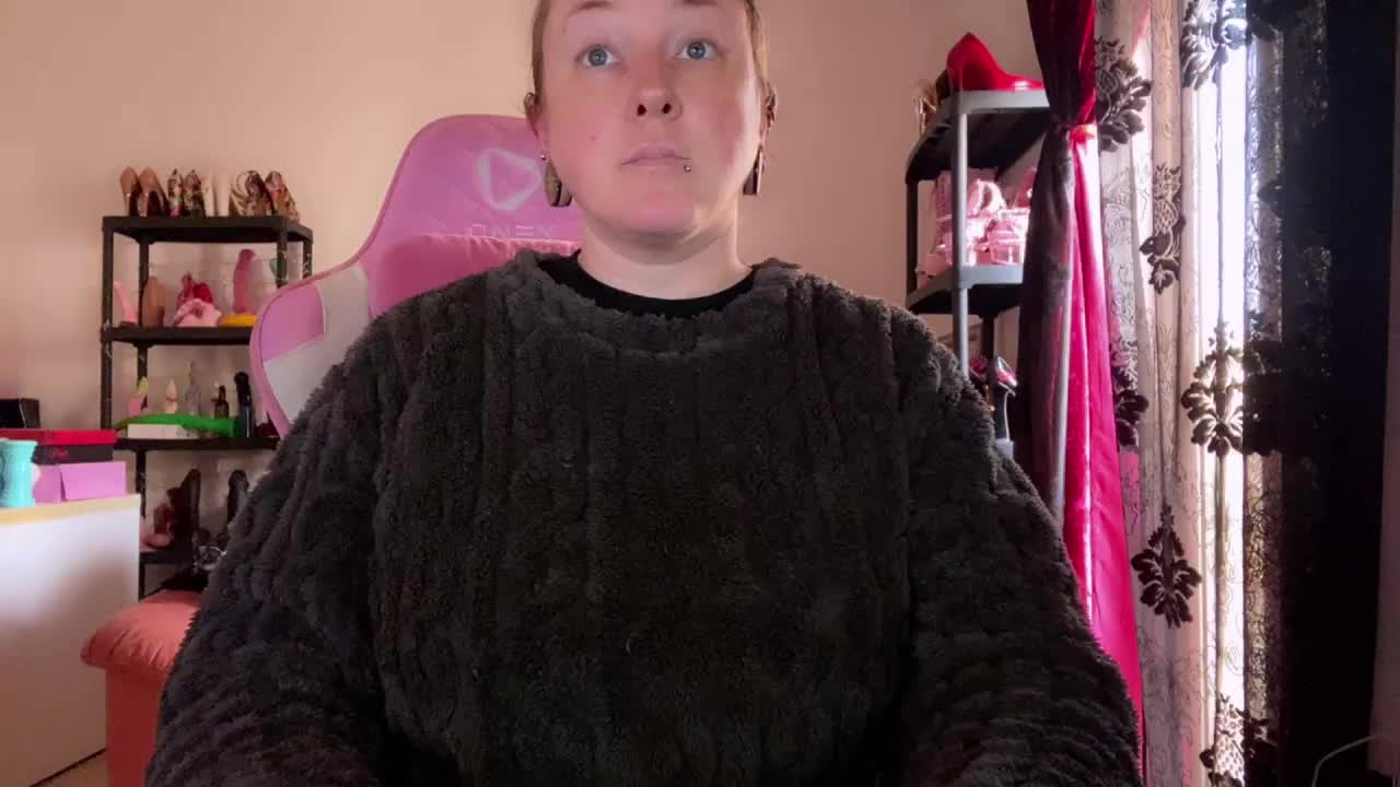 NylonQueen Приват Записи 2026-03-18