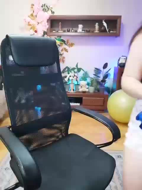 JuliaHesperaks Приват Записи 2026-03-18