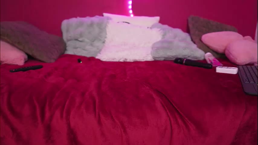 alexxisrae Приват Записи 2026-03-18