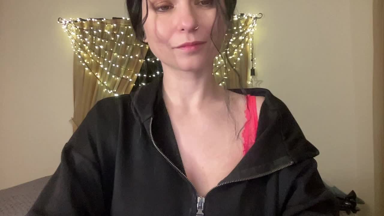 LilithNewdawn Приват Записи 2026-03-18