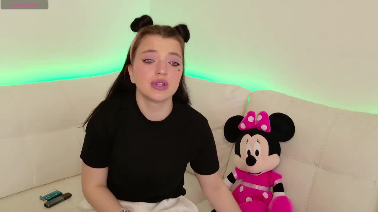 Minnie-Mouse- Приват Записи 2026-03-19