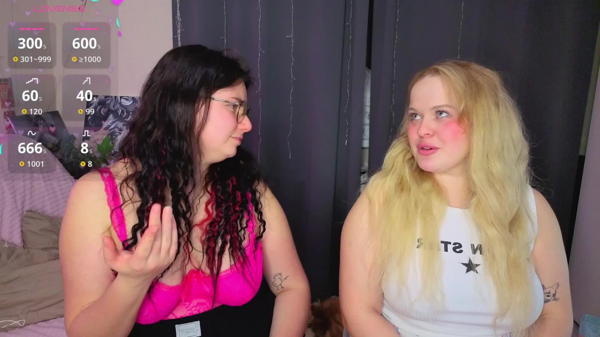 Kitty-and-Hannah Приват Записи 2026-03-19