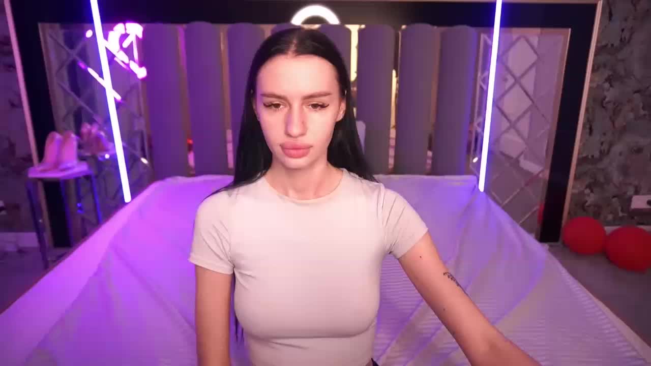 SnowWhiteee Приват Записи 2026-03-19