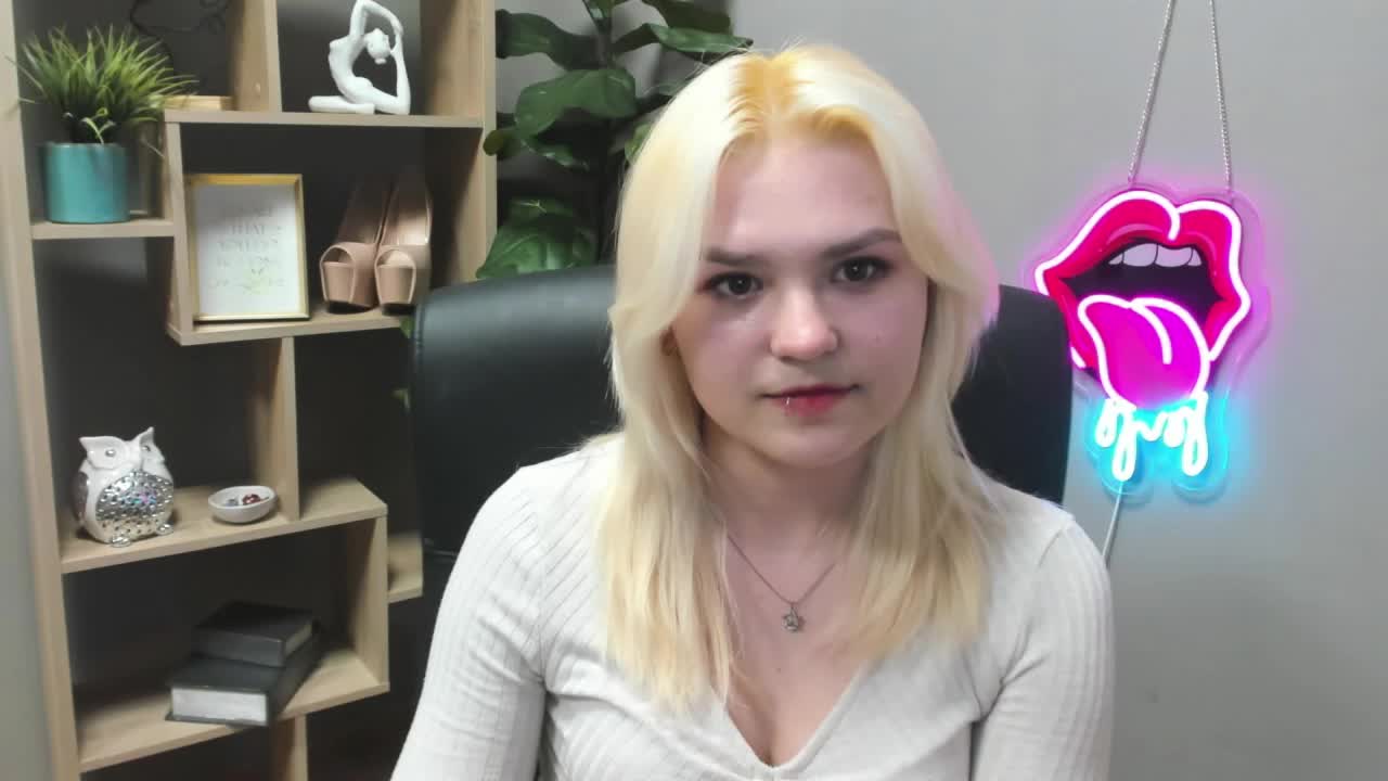 SweetLilyxo Приват Записи 2026-03-19